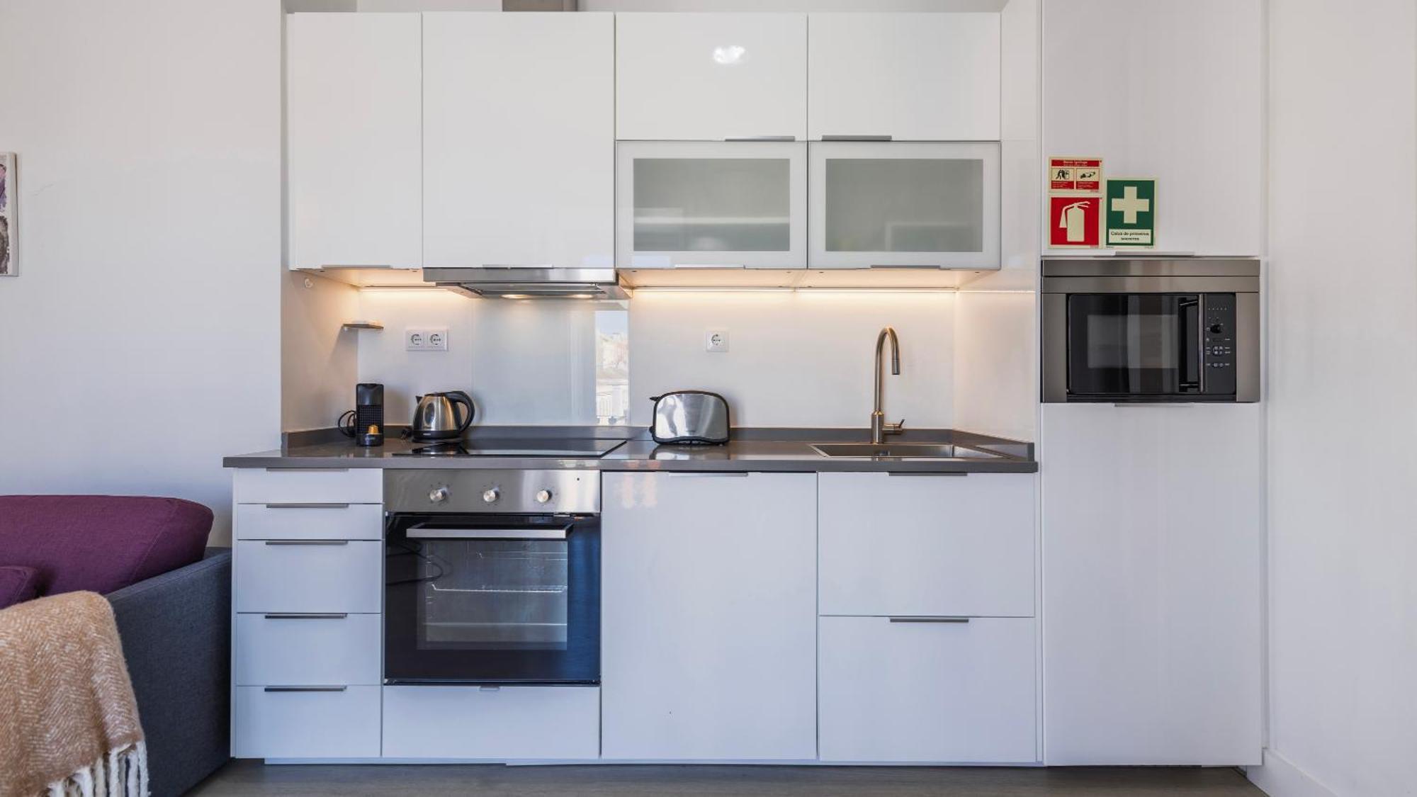 Classic Topfloor Apartment By Lovelystay Lisboa Eksteriør billede