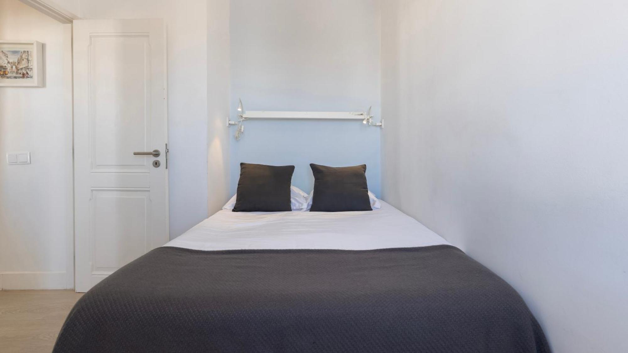 Classic Topfloor Apartment By Lovelystay Lisboa Eksteriør billede